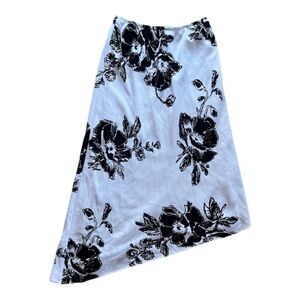 Dress Barn Black & White Floral Print Skirt